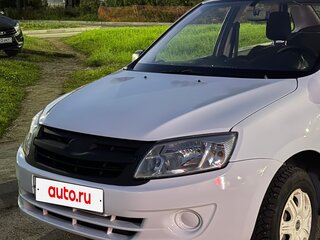 2012 Lada (ВАЗ) Granta I, белый, 265000 рублей, вид 1