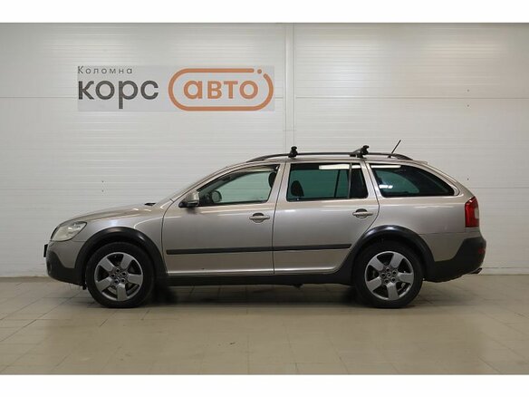 2011 Skoda Octavia Scout II (A5) Рестайлинг, серый, 1057400 рублей - вид 1