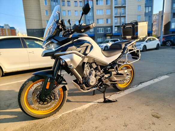2024 CFMoto 800MT Explore, белый, 1149000 рублей