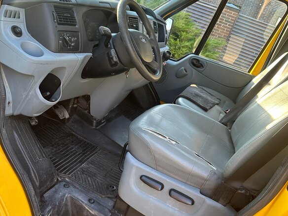 2007 Ford Transit, жёлтый, 720000 рублей - вид 6
