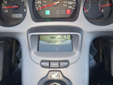 2005 Honda GL 1800 Gold Wing, серебристый, 790000 рублей, вид 5