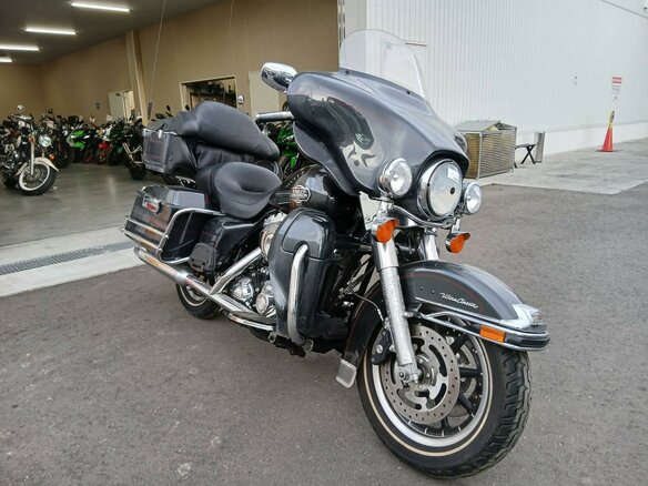 2007 Harley-Davidson Electra Glide, серый, 825000 рублей - вид 2