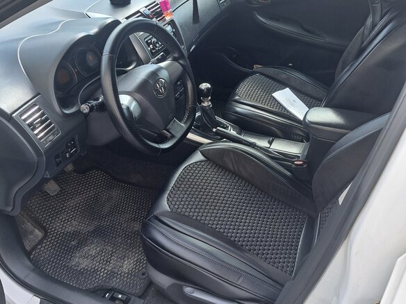 2013 Toyota Corolla X (E140, E150) Рестайлинг, белый, 760000 рублей - вид 5