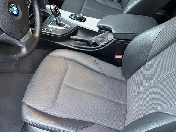2016 BMW 3 серии 320i VI (F3x) Рестайлинг, синий - вид 14