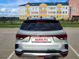 2021 Kia Rio X IV Рестайлинг, серый, 2100000 рублей, вид 3