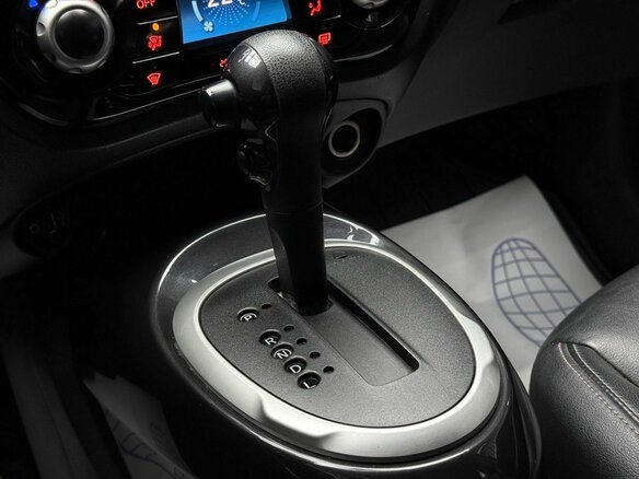 2014 Nissan Juke I Рестайлинг, белый, 1299000 рублей - вид 16