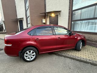 2012 Volkswagen Polo V, красный, 800000 рублей, вид 4
