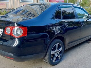 2009 Volkswagen Jetta V, чёрный, 660000 рублей, вид 4