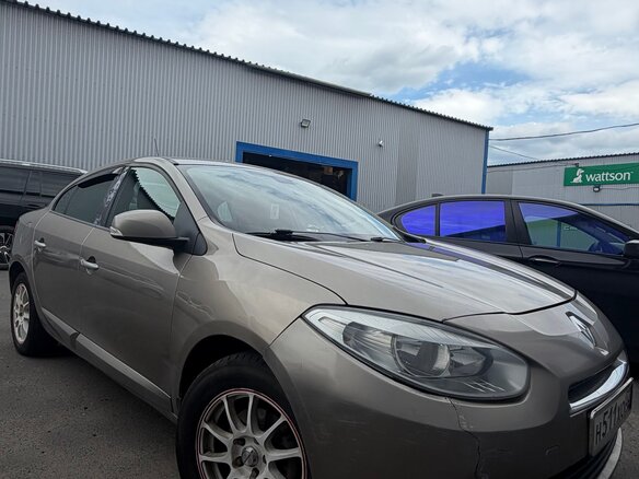 2010 Renault Fluence I, бежевый, 485000 рублей - вид 2