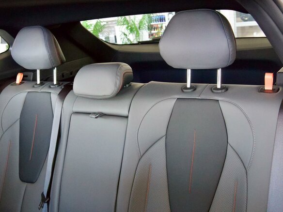 2026 Geely Cityray, серый, 2954990 рублей - вид 21