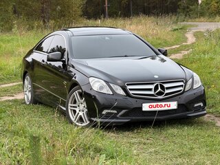 2010 Mercedes-Benz E-Класс 200 5G-Tronic IV (W212, S212, C207), чёрный, 1400000 рублей, вид 4