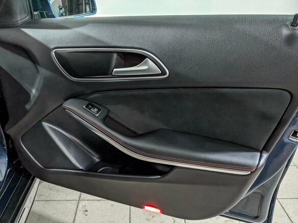 2019 Mercedes-Benz GLA 200 I (X156) Рестайлинг, синий, 2605000 рублей - вид 24
