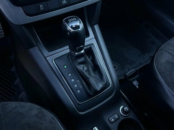 2013 Skoda Yeti I, серебристый, 1060000 рублей - вид 11