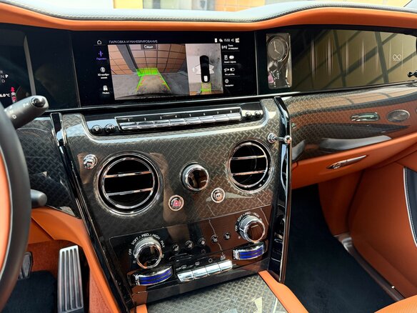 2024 Rolls-Royce Cullinan Black Badge I Рестайлинг (Series II), чёрный, 52700000 рублей - вид 21
