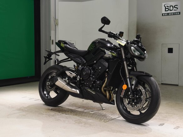 2025 Triumph Street Triple, чёрный, 1299000 рублей - вид 29