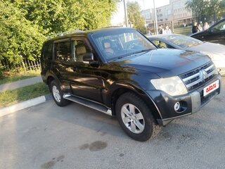 2008 Mitsubishi Pajero IV, чёрный, 1300000 рублей, вид 3