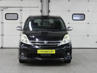 2010 Toyota ISis I Рестайлинг, чёрный, 1088000 рублей, вид 2