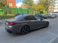 2021 BMW 5 серии 540i xDrive VII (G30/G31/G38) Рестайлинг, серый - вид 4