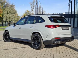 2026 Mercedes-Benz GLC 300 II (X254), серый, 10190000 рублей, вид 4