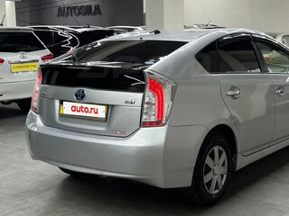 2013 Toyota Prius III Рестайлинг (XW30), серый, 105000 рублей, вид 4