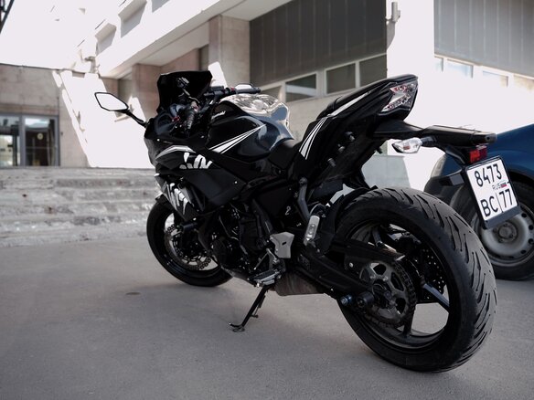 2018 Kawasaki Ninja 650, чёрный, 570000 рублей - вид 7