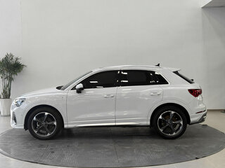 2022 Audi Q3 35 TFSI II (F3), белый, 1700000 рублей, вид 3
