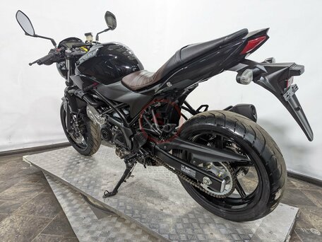 2020 Suzuki SV 650, серый, 549000 рублей, вид 3