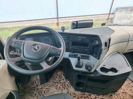 2023 Mercedes-Benz Actros, белый, 8869770 рублей, вид 5