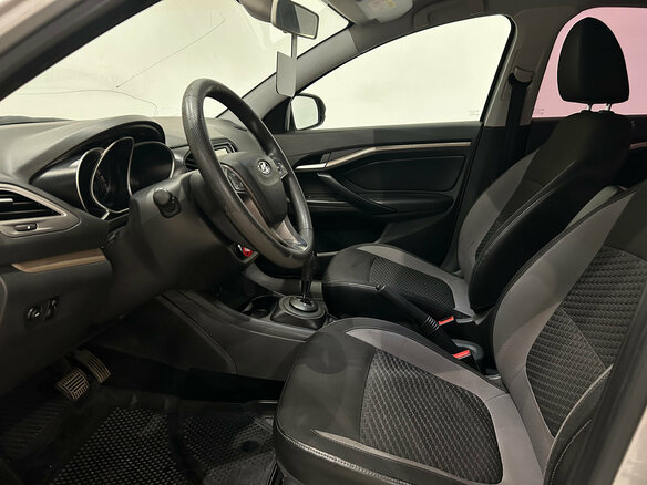 2017 Lada (ВАЗ) Vesta I, серебристый, 619000 рублей - вид 12