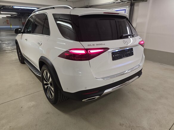 2026 Mercedes-Benz GLE 300 d II (V167) Рестайлинг, белый, 12600900 рублей - вид 6