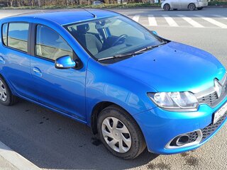2016 Renault Sandero II, синий, 880000 рублей, вид 2