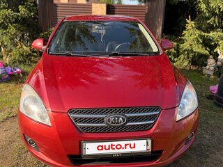 2008 Kia Ceed I, красный, 430000 рублей, вид 3