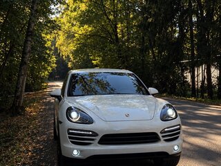 2013 Porsche Cayenne Diesel II (958), белый, 3050000 рублей, вид 1