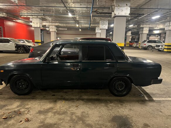 2008 Lada (ВАЗ) 2105, зелёный, 140000 рублей - вид 3