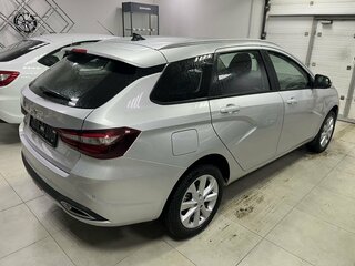 2026 Lada (ВАЗ) Vesta SW I Рестайлинг (NG), серебристый, 2003900 рублей, вид 3