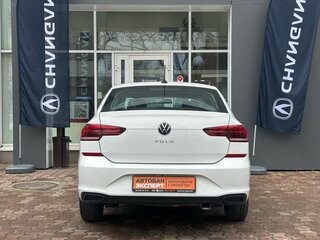 2021 Volkswagen Polo VI, белый, 959000 рублей, вид 4
