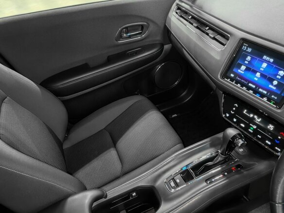 2018 Honda Vezel I Рестайлинг, чёрный, 2010000 рублей - вид 12