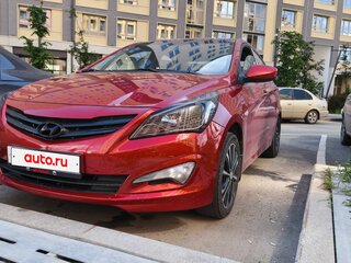2015 Hyundai Solaris I Рестайлинг, красный, 850000 рублей, вид 2