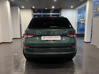 2020 Skoda Kodiaq I, зелёный, 2350000 рублей, вид 4