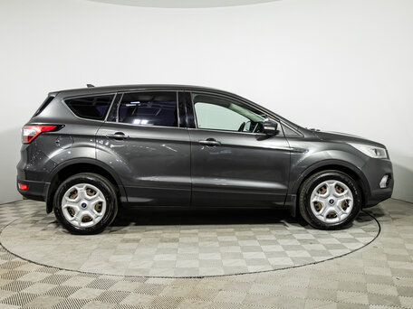 2018 Ford Kuga II Рестайлинг, серый, 1449700 рублей, вид 4
