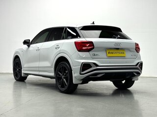 2022 Audi Q2 L 35 TFSI I Рестайлинг, белый, 1966666 рублей, вид 5