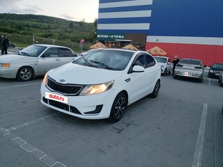 2012 Kia Rio III, белый, 465000 рублей, вид 3