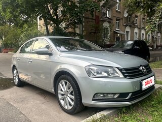 2012 Volkswagen Passat B7, серебристый, 1100000 рублей, вид 2