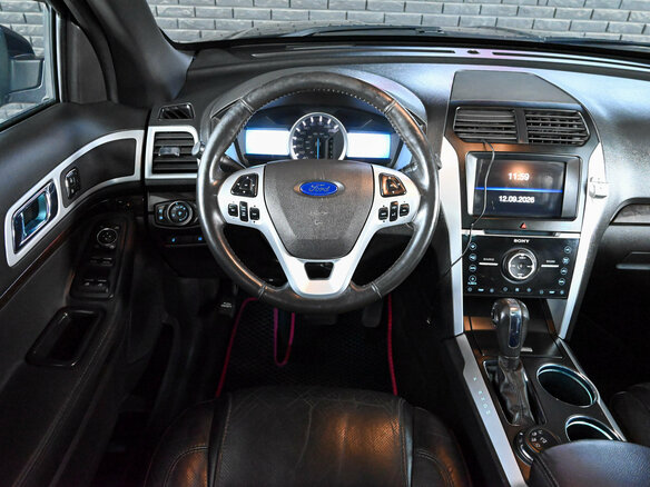 2012 Ford Explorer V, чёрный - вид 17