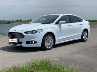 2017 Ford Mondeo V, белый, 1950000 рублей, вид 1