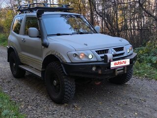 2004 Mitsubishi Pajero III Рестайлинг, бежевый, 1200000 рублей, вид 2
