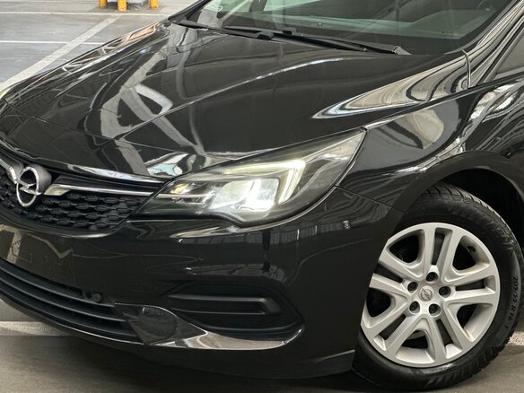 2021 Opel Astra K Рестайлинг, чёрный, 1300000 рублей - вид 4