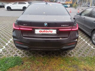 2022 BMW 7 серии Long 750Li xDrive VI (G11/G12) Рестайлинг, чёрный, 7100000 рублей, вид 2
