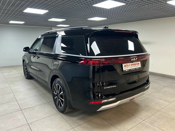 2021 Kia Carnival IV, чёрный, 3980000 рублей - вид 31
