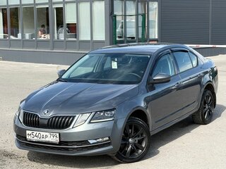2017 Skoda Octavia III (A7) Рестайлинг, серый, 1695000 рублей, вид 2
